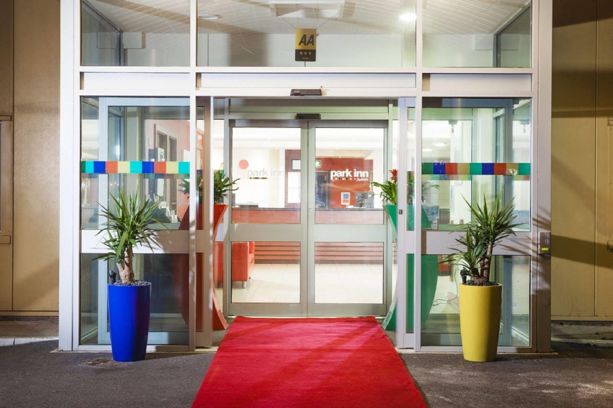 Doncaster International Hotel By Roomsbooked Eksteriør bilde
